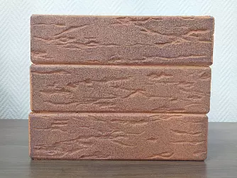 Кирпич лицевой Воротынск М150 1,0НФ красный графит руст (утолщ. лиц. стенка) купить в "Строй-Ресурсе"